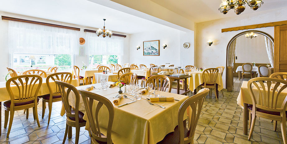 Restaurant Le Grillon Lac Chambon